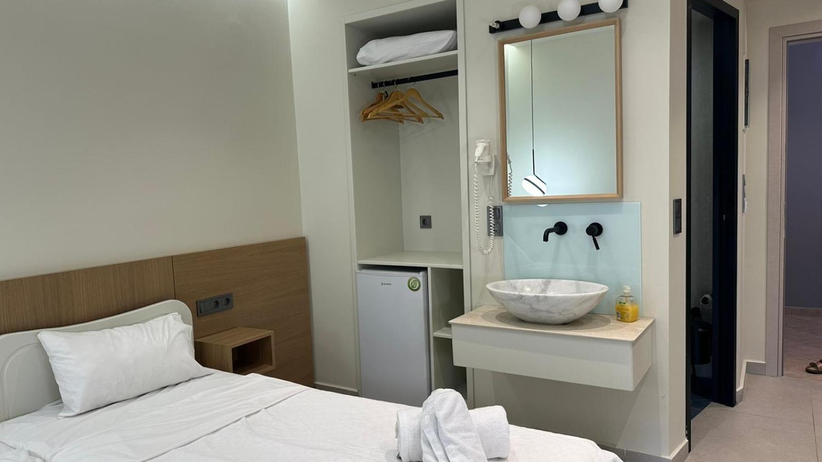 Hotel Anemos Agia Triada  Zewnętrze zdjęcie